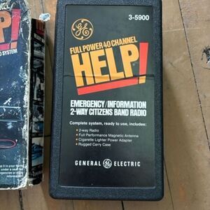 General Electric 3-5900 40 Channel Help 2 Way Citizens Band CB Radio System